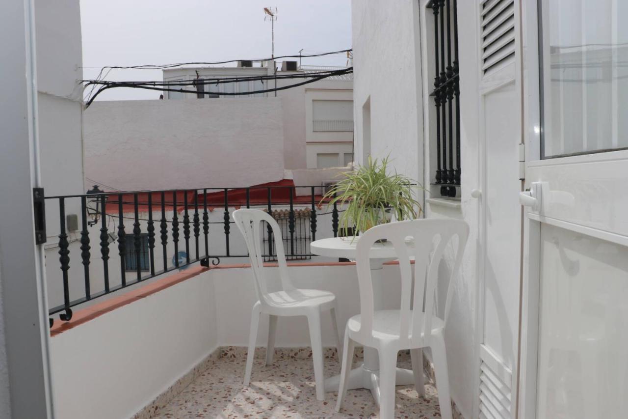 Apartamento Cortes โกนิล เด ลาฟรอนเตรา ภายนอก รูปภาพ